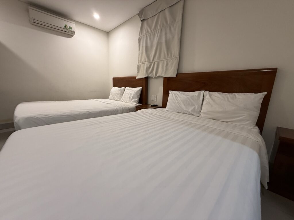 Cherry Apartment & Hotel