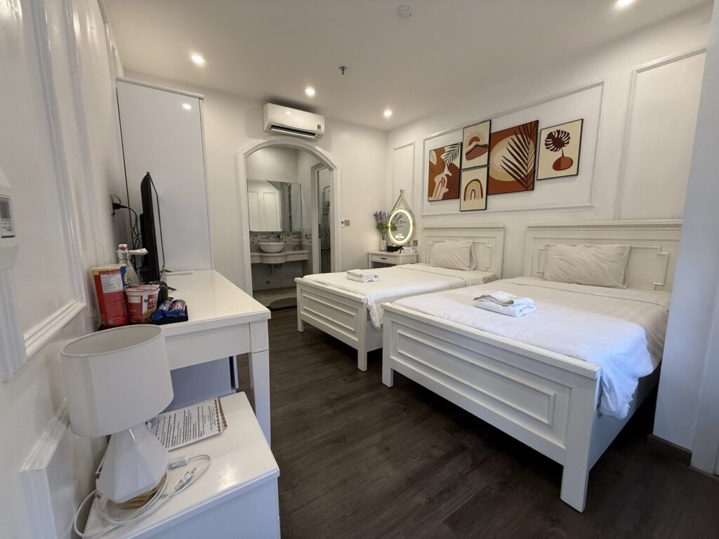 Amy Hotel & Apartment Hue